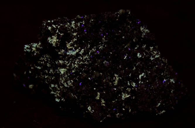 Zunyite from Zuni Mine, Anvil Mountain, San Juan County, Colorado (Type Locality for Zunyite)