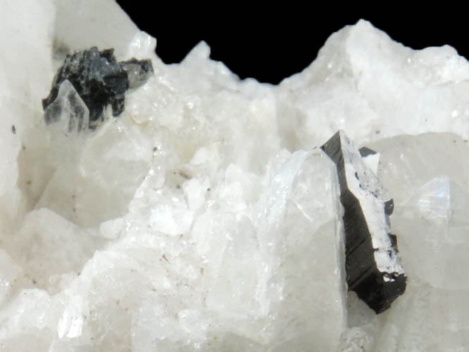 Babingtonite on Calcite from Lane's Quarry, Westfield, Hampden County, Massachusetts