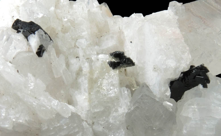 Babingtonite on Calcite from Lane's Quarry, Westfield, Hampden County, Massachusetts