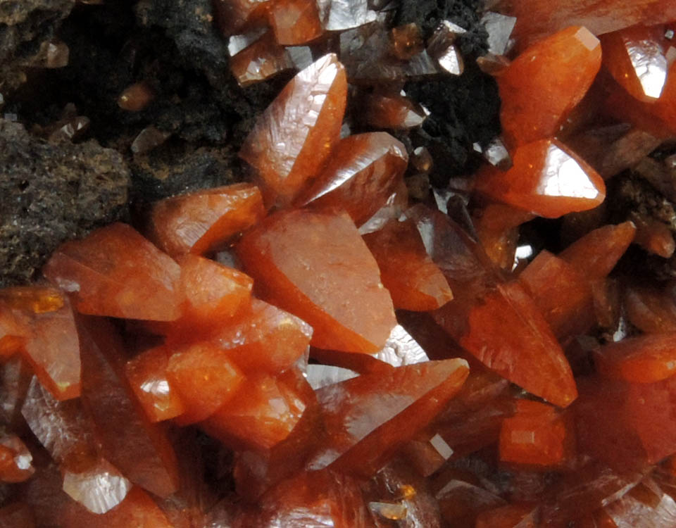 Wulfenite (pseudo-scalenohedral crystals) from Erupcion-Ahumada Mine, Sierra de Los Lamentos, Chihuahua, Mexico