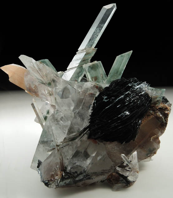 Hematite on Quartz with Chlorite inclusions from Jinlong, northeast of Guangzhou, Longchuan, Guangdong Province, China