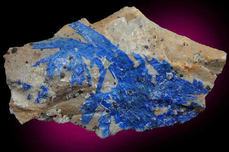 Linarite and Cerussite on Quartz from Sunshine No. 1 Adit, Blanchard Mine, Hansonburg District, 8.5 km south of Bingham, Socorro County, New Mexico