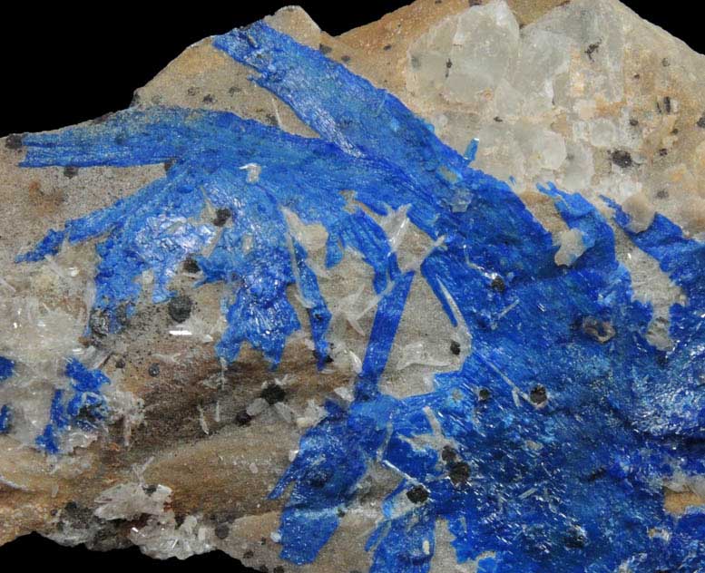 Linarite and Cerussite on Quartz from Sunshine No. 1 Adit, Blanchard Mine, Hansonburg District, 8.5 km south of Bingham, Socorro County, New Mexico