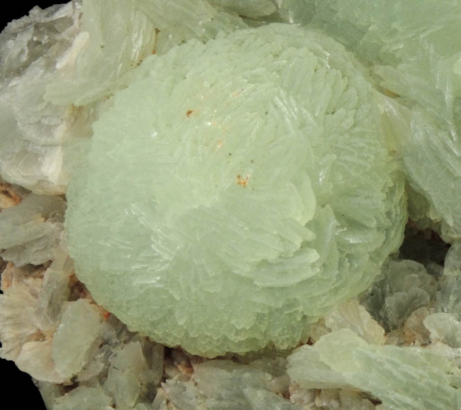 Prehnite from Cerro de las Culebras, Carchalejo, Jaen, Spain