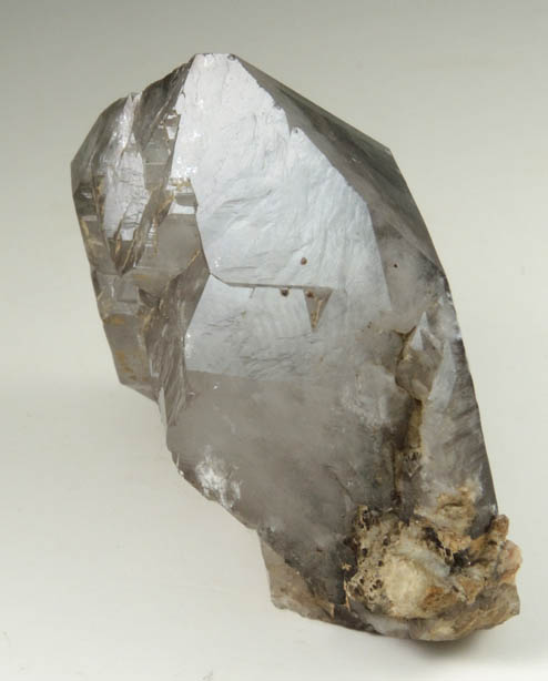 Quartz var. Smoky Quartz with internal zoning from Moat Mountain, west of North Conway, Carroll County, New Hampshire