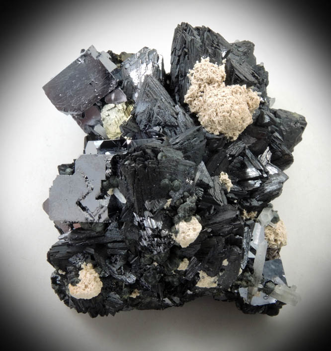 Sphalerite, Galena, Quartz, Calcite, Pyrite from Gyudyurska Mine, Zlatograd, Smolyan Oblast, Bulgaria