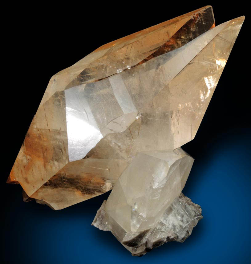 Calcite (twinned crystals) from Elmwood Mine, Carthage, Smith County, Tennessee