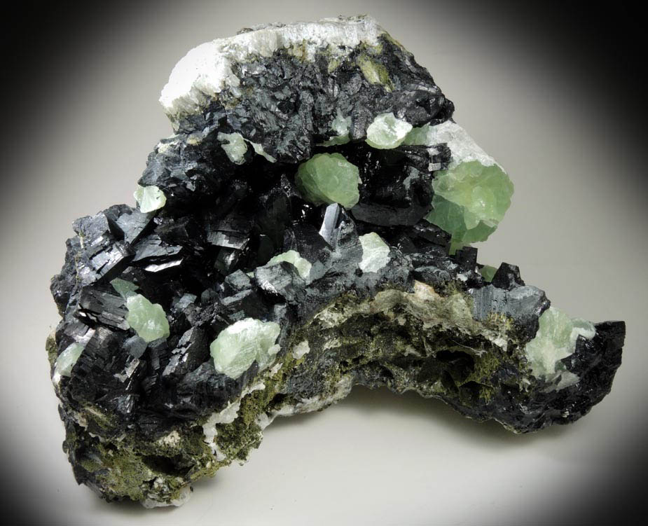 Babingtonite with Prehnite from Lane's Quarry, Westfield, Hampden County, Massachusetts