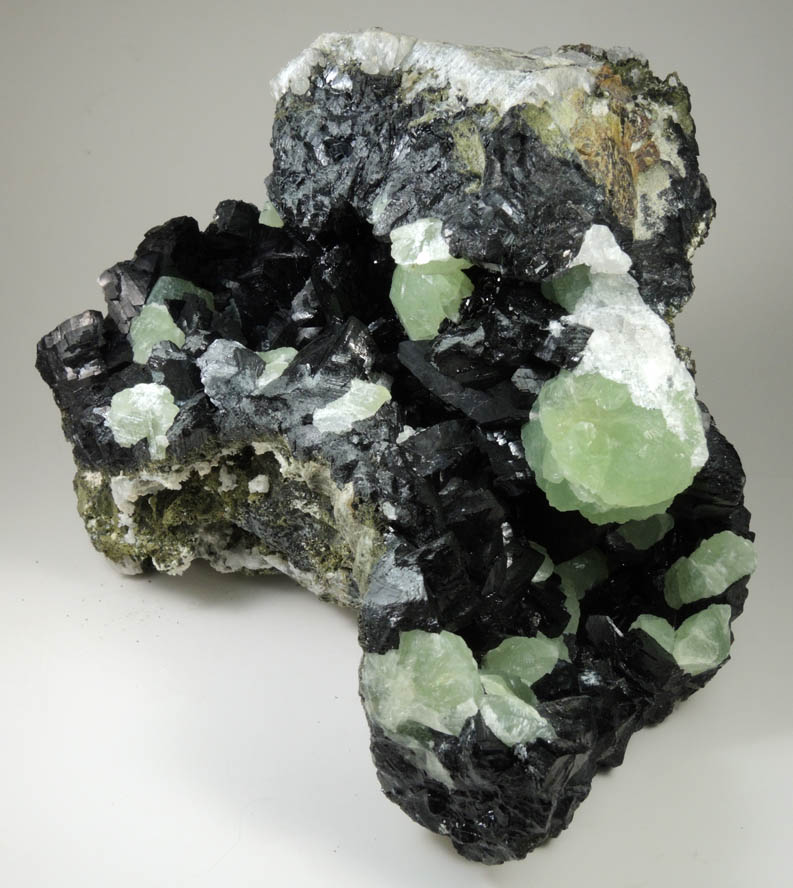 Babingtonite with Prehnite from Lane's Quarry, Westfield, Hampden County, Massachusetts