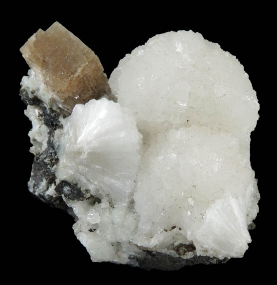 Stilbite and Heulandite from Braen's Quarry, Haledon, Passaic County, New Jersey