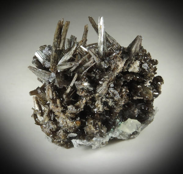 Vanadinite var. Endlichite on Calcite from Sierra de Los Lamentos, Chihuahua, Mexico