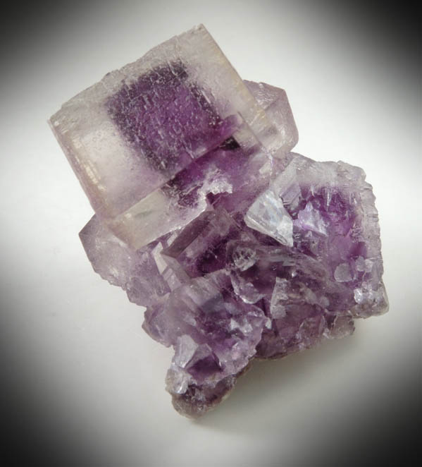 Fluorite with phantom-growth zoning from Auglaize Quarry, Junction, Paulding County, Ohio