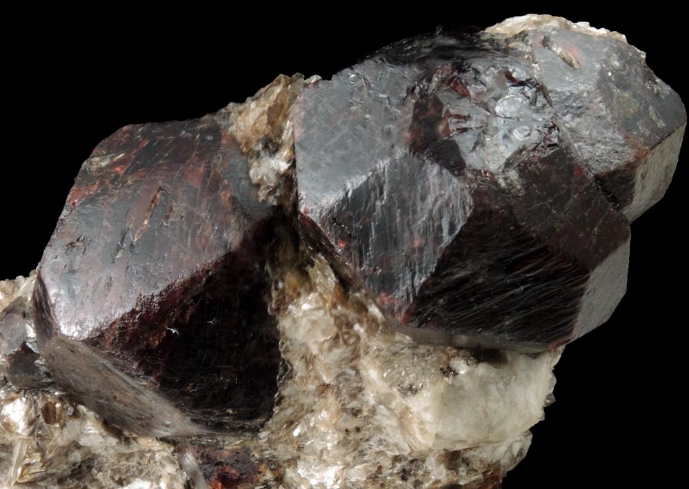 Almandine Garnet from Hedgehog Hill, Peru, Oxford County, Maine