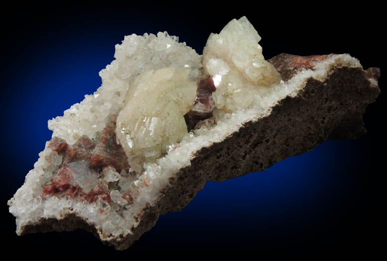 Heulandite, Chabazite, Quartz from New Street Quarry, Paterson, Passaic County, New Jersey