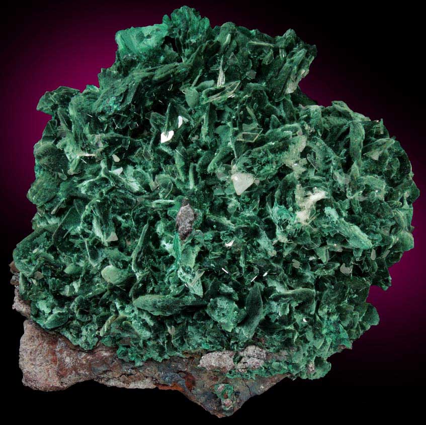 Malachite over Chalcocite-Cuprite pseudomorphs after Azurite with Barite from Milpillas Mine, Cuitaca, Sonora, Mexico