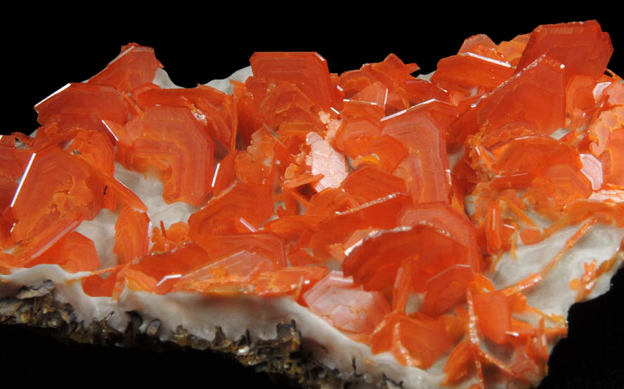 Wulfenite on Calcite from Jianshan Mine, Kuruktag Mountains, 300 km southeast of rmqi, Shanshan County, Xinjiang Uygur Region, China