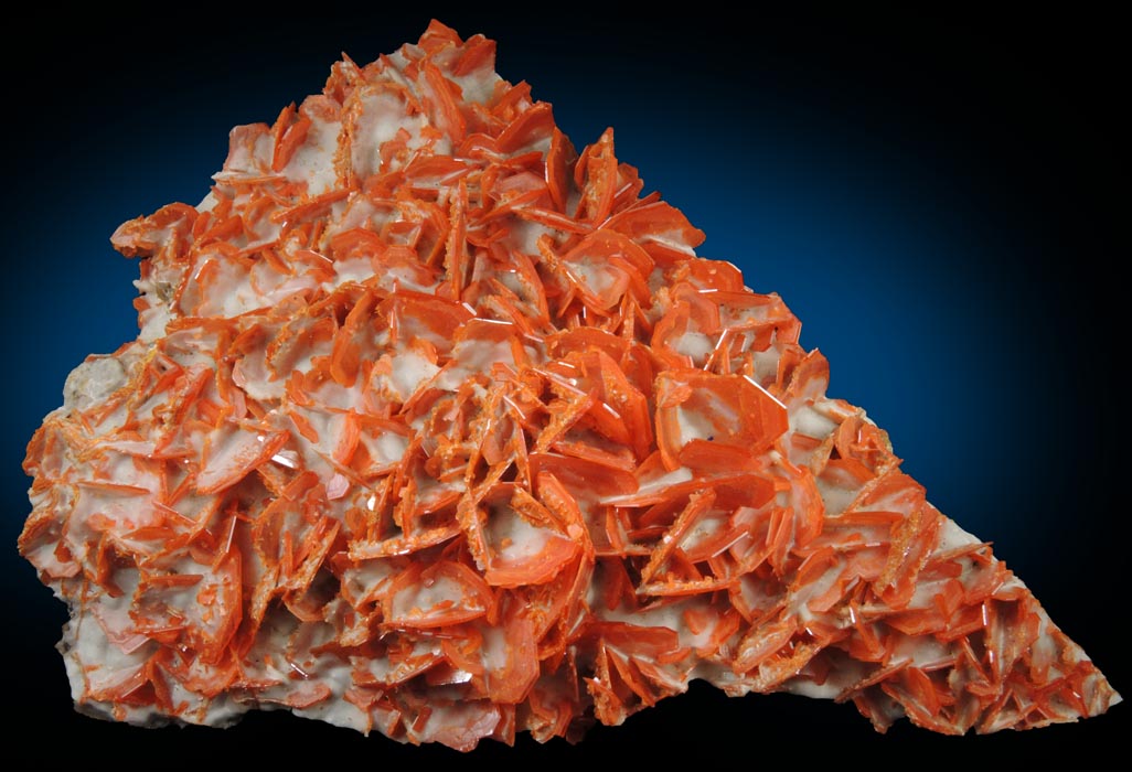 Wulfenite on Calcite from Jianshan Mine, Kuruktag Mountains, 300 km southeast of rmqi, Shanshan County, Xinjiang Uygur Region, China