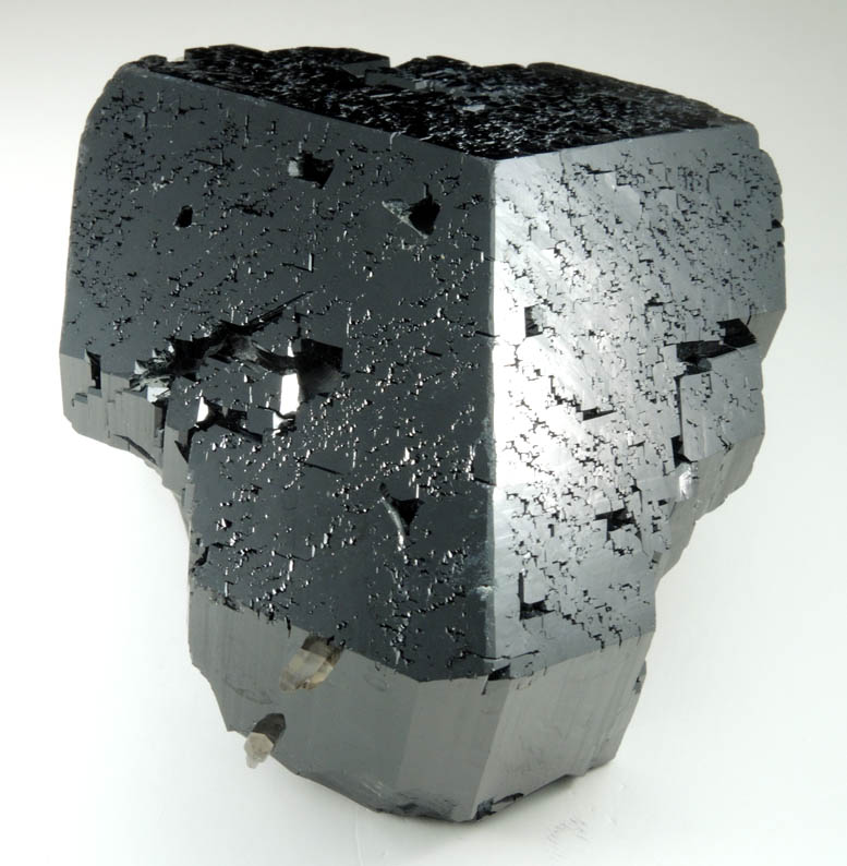 Schorl Tourmaline with minor Quartz and Hyalite Opal from Erongo Mountains, 20 km north of Usakos, Damaraland, Namibia