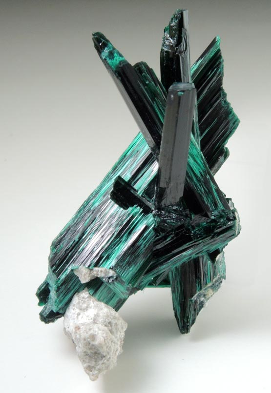 Brochantite from Milpillas Mine, Cuitaca, Sonora, Mexico