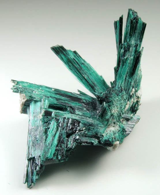 Brochantite from Milpillas Mine, Cuitaca, Sonora, Mexico