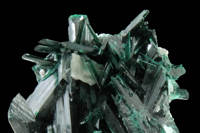 Brochantite from Milpillas Mine, Cuitaca, Sonora, Mexico