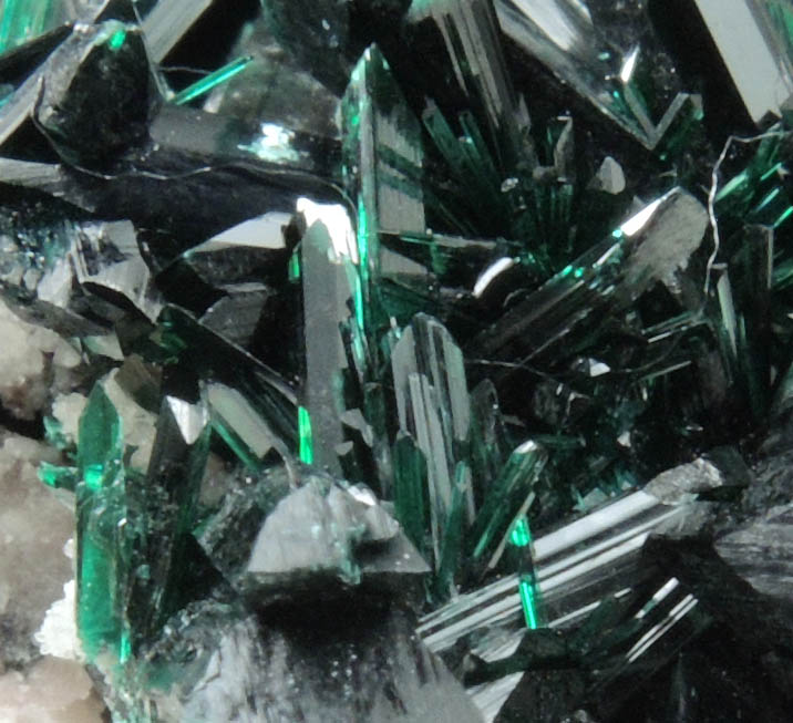 Brochantite from Milpillas Mine, Cuitaca, Sonora, Mexico