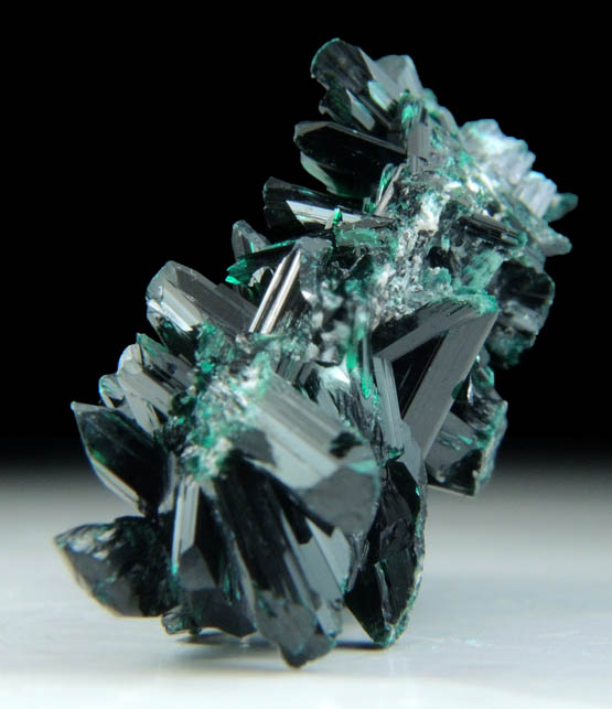 Brochantite from Milpillas Mine, Cuitaca, Sonora, Mexico