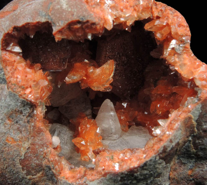 Heulandite-Sr, Calcite, Stilbite from Touch Reservoir Dam, SW of Stirling, Touch Hills, Stirlingshire, Scotland