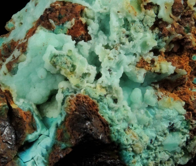 Phosphohedyphane and Chrysocolla from Cove Vein, Whytes Cleuch, Wanlockhead, Dumfriesshire, Scotland