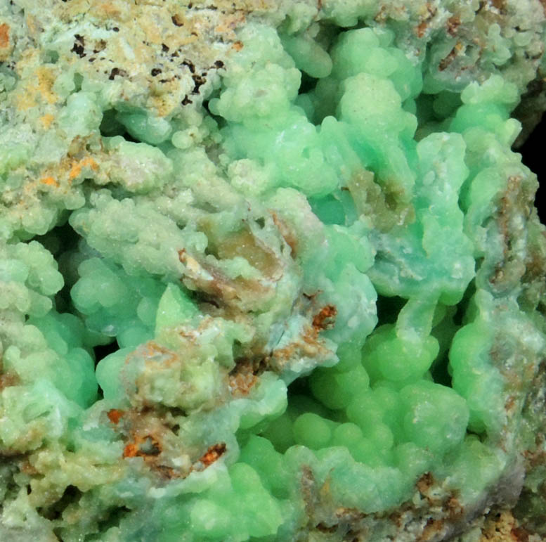 Cerussite on Phosphohedyphane with Quartz from Cove Vein, Whytes Cleuch, Wanlockhead, Dumfriesshire, Scotland