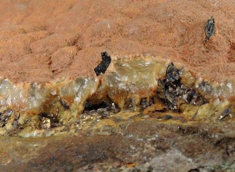 Chalcopyrite in Limonite-coated Prehnite from Lower New Street Quarry, Paterson, Passaic County, New Jersey