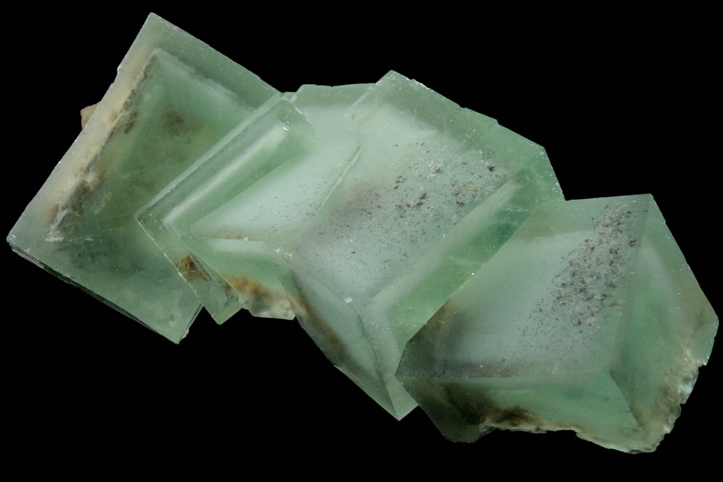 Fluorite with internal phantom-growth zones from Yaogangxian Mine, Nanling Mountains, Hunan, China