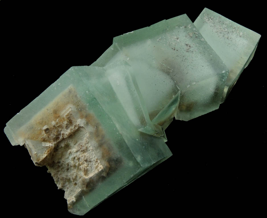 Fluorite with internal phantom-growth zones from Yaogangxian Mine, Nanling Mountains, Hunan, China