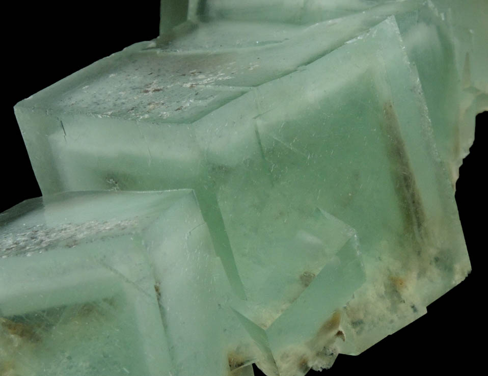 Fluorite with internal phantom-growth zones from Yaogangxian Mine, Nanling Mountains, Hunan, China