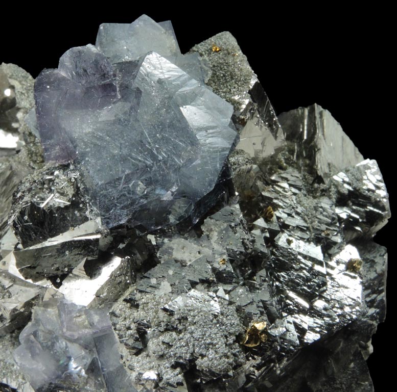 Fluorite on Arsenopyrite with Calcite and Jamesonite-Boulangerite from Yaogangxian Mine, Nanling Mountains, Hunan, China