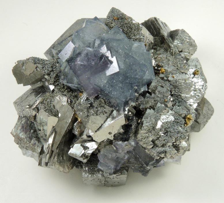 Fluorite on Arsenopyrite with Calcite and Jamesonite-Boulangerite from Yaogangxian Mine, Nanling Mountains, Hunan, China