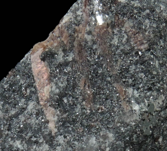 Defernite in Braunite from Kombat Mine, Grootfontein District, Namibia