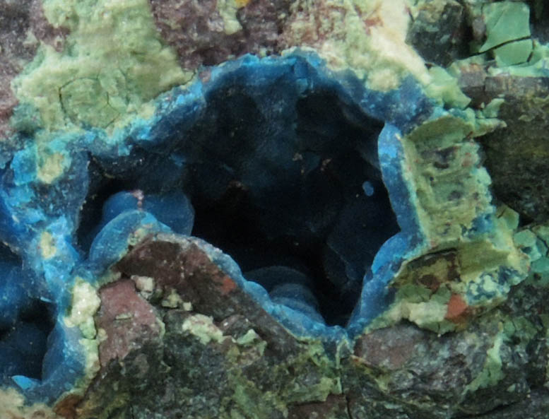 Arhbarite with Chrysocolla and Conichalcite from El Guanaco Mine, Guanaco, Antofagasta, Chile