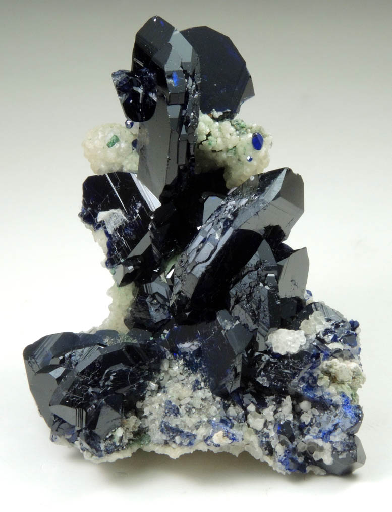 Azurite (twinned crystals) with Smithsonite from Tsumeb Mine, Easter Pocket, Otavi-Bergland District, Oshikoto, Namibia