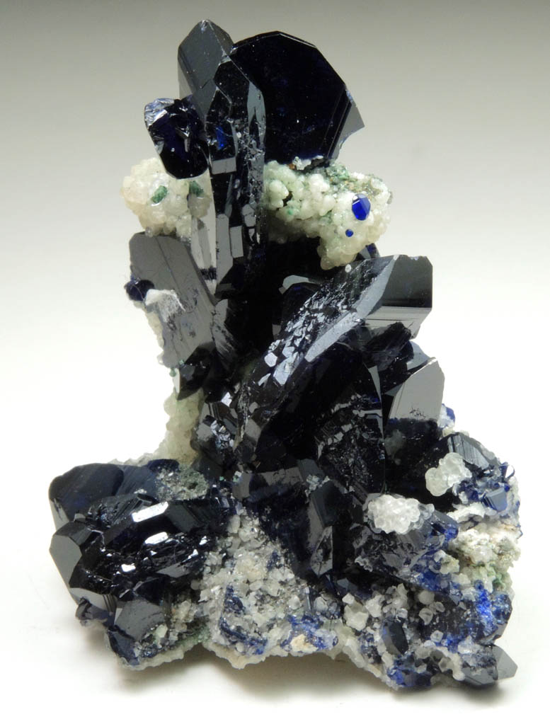 Azurite (twinned crystals) with Smithsonite from Tsumeb Mine, Easter Pocket, Otavi-Bergland District, Oshikoto, Namibia