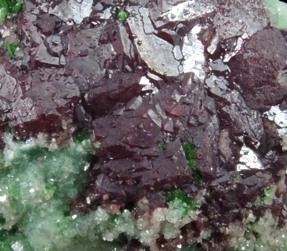 Cuprite with Conichalcite and Calcite from Tsumeb Mine, 3rd Oxide Zone, Otavi-Bergland District, Oshikoto, Namibia