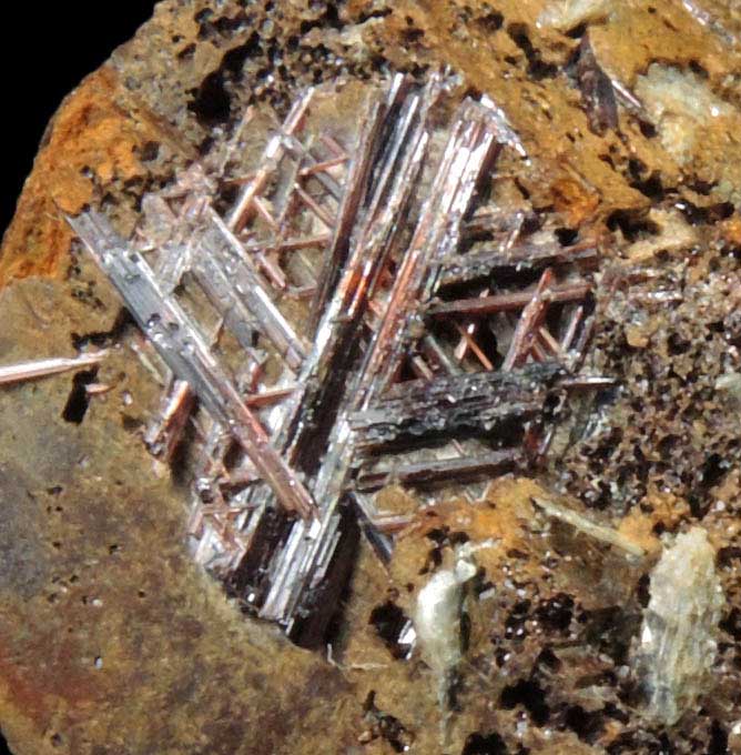 Rutile on Ankerite from Hiddenite, Alexander County, North Carolina