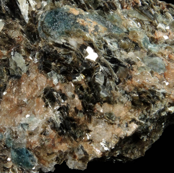 Sapphirine in Phlogopite from south of Betroka, Tular Province, Madagascar