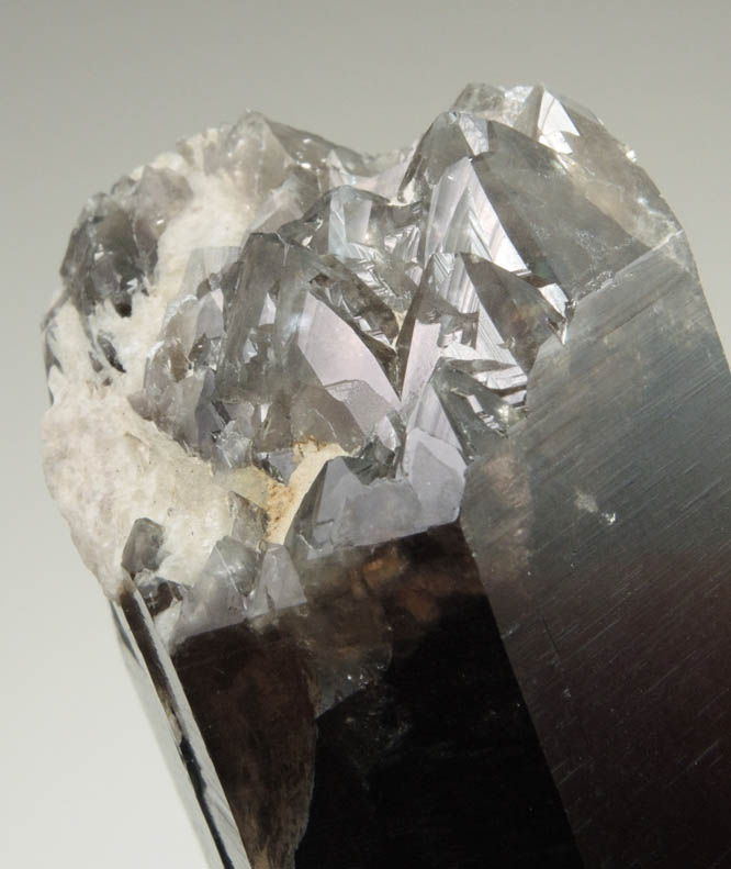 Quartz var. Smoky Quartz (Dauphin Law Twin) from Moat Mountain, Oliver Diggings, Hale's Location, west of North Conway, Carroll County, New Hampshire