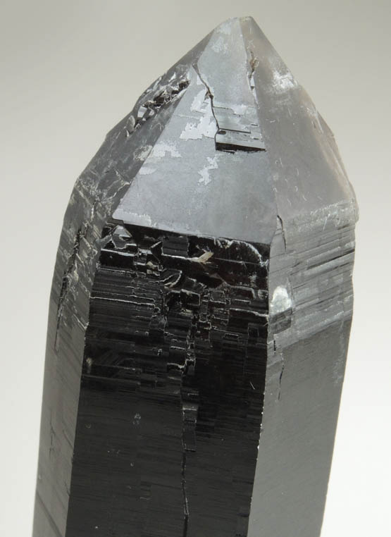 Quartz var. Smoky Quartz (Dauphin Law Twin) from Moat Mountain, Oliver Diggings, Hale's Location, west of North Conway, Carroll County, New Hampshire