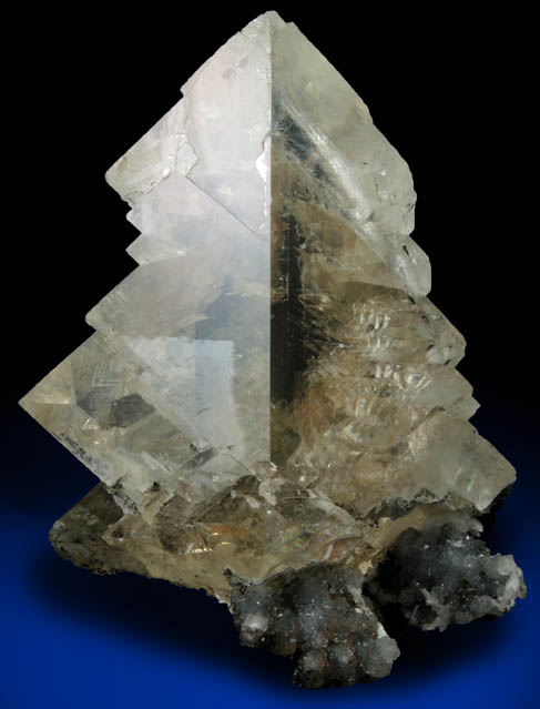 Calcite (twinned crystals) from Ambariomiambana, Sambava District, Antsiranana Province, Madagascar