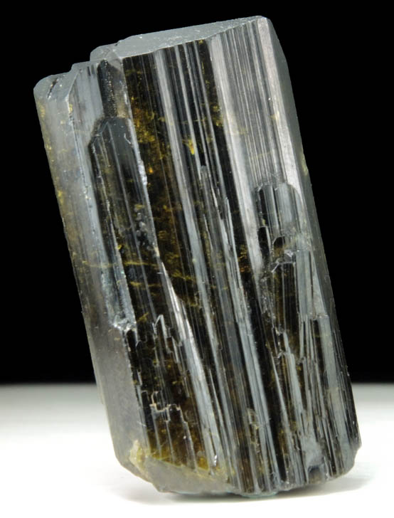 Epidote (twinned crystals) from Green Monster Mountain-Copper Mountain area, south of Sulzer, Prince of Wales Island, Alaska