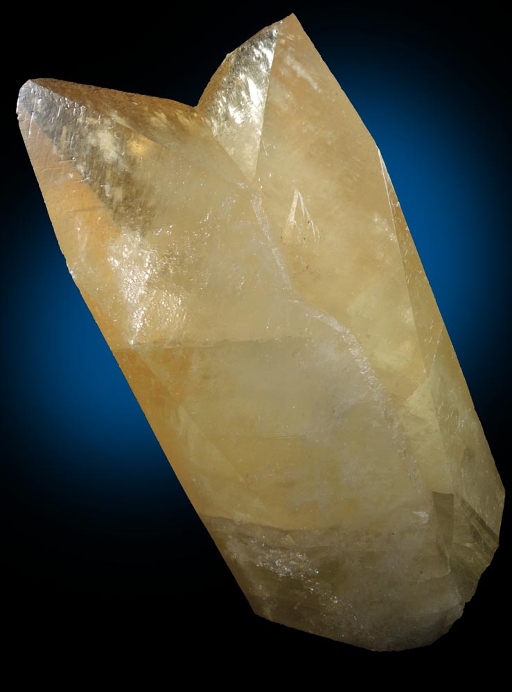 Calcite (twinned crystals) from Tri-State Lead-Zinc Mining District, near Joplin, Jasper County, Missouri