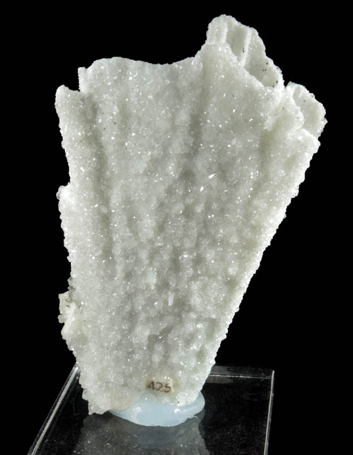 Quartz pseudomorph after Anhydrite from Prospect Park Quarry, Prospect Park, Passaic County, New Jersey