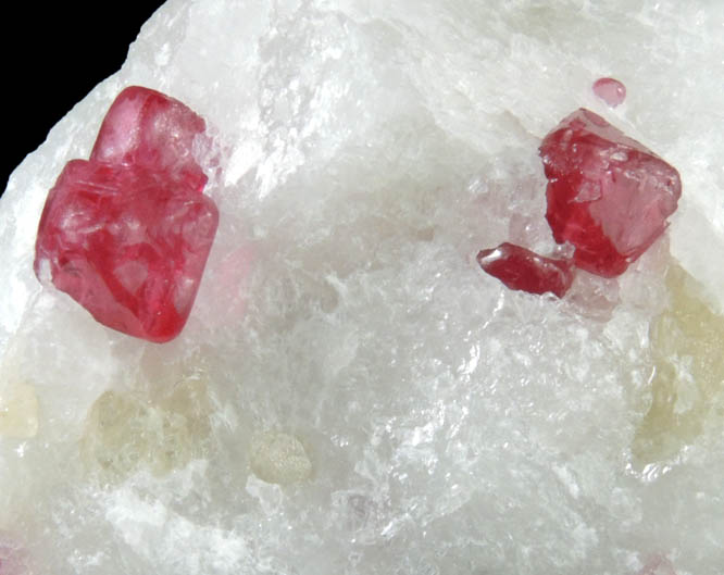 Spinel with Clinohumite in marble from Pein Pyit, Mogok District, 115 km NNE of Mandalay, Mandalay Division, Myanmar (Burma)